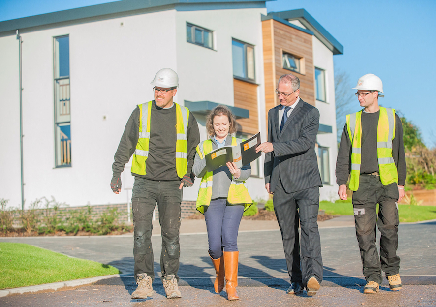 Solar-panels-for-new-build-houses